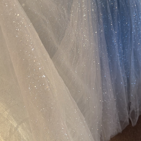 MAC DUGGAL
Blue Glitter One-Shoulder Ombre Gown with Bow - Picture 11 of 13